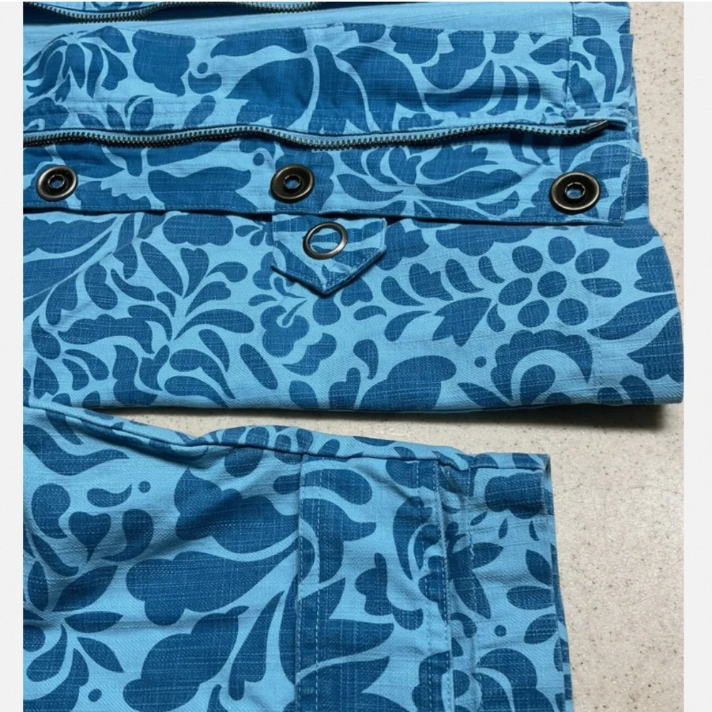 Coldwater Creek Damask Blue Medium Full Zip With Snaps Jacket New with TAG - Picture 6 of 10